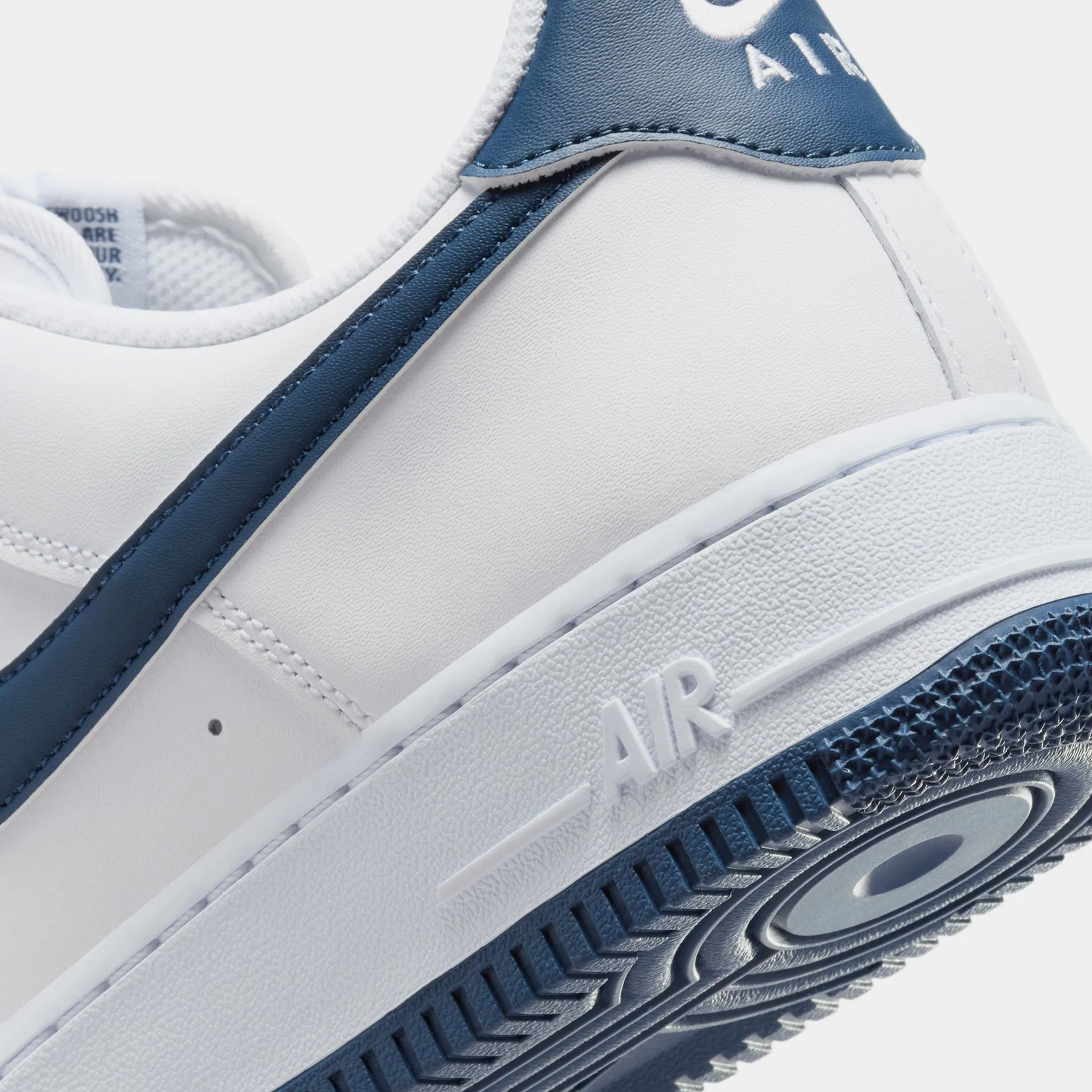 Air Force 1 '07 LV8 Mens Lifestyle Shoes (White/Midnight Navy)