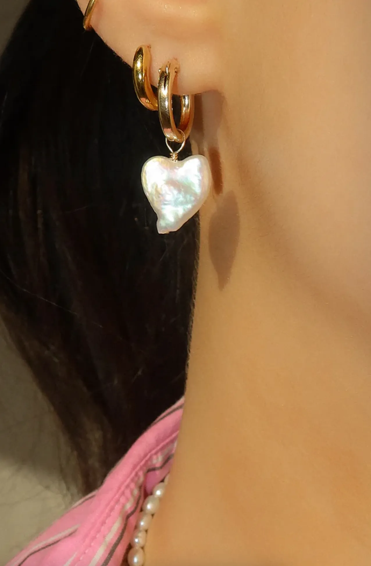 Amelia Pearl Heart Hoops