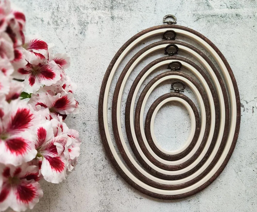 Brown Embroidery Hoop - Oval Nurge Flexible  Hoop