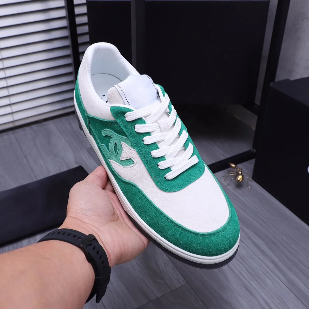 CC GREEN WHITE SUEDE LOW TOP SNEAKERS