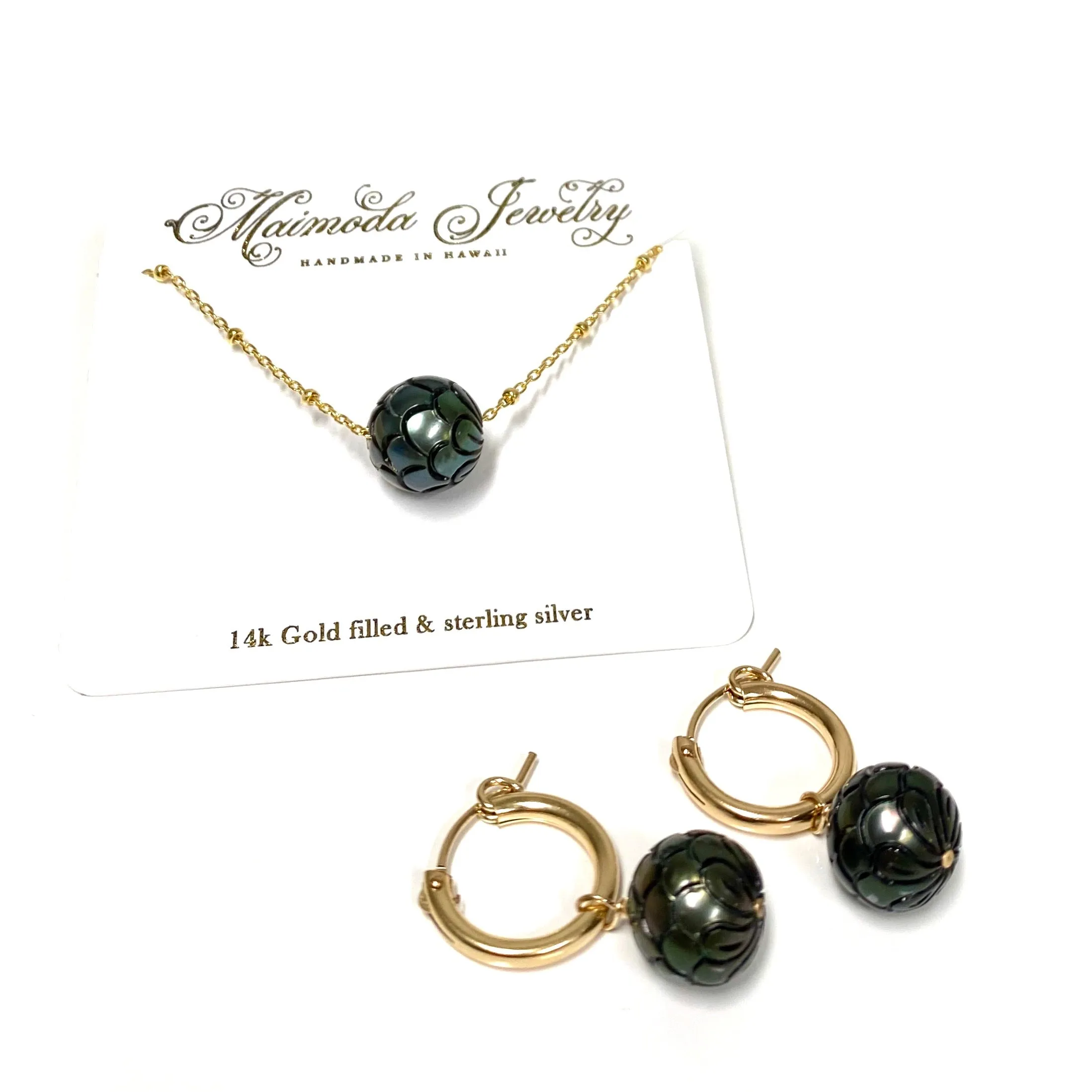 Earrings NOELA (E581) - carved Tahitian pearls