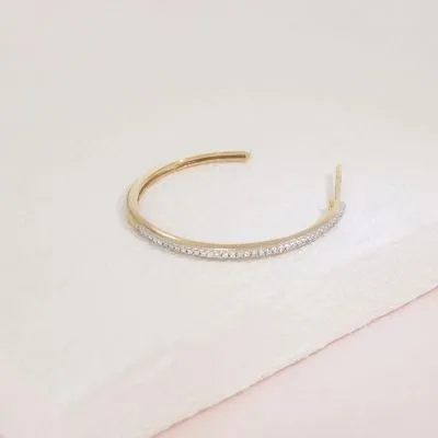 Head Turning Medium Hoop Earrings