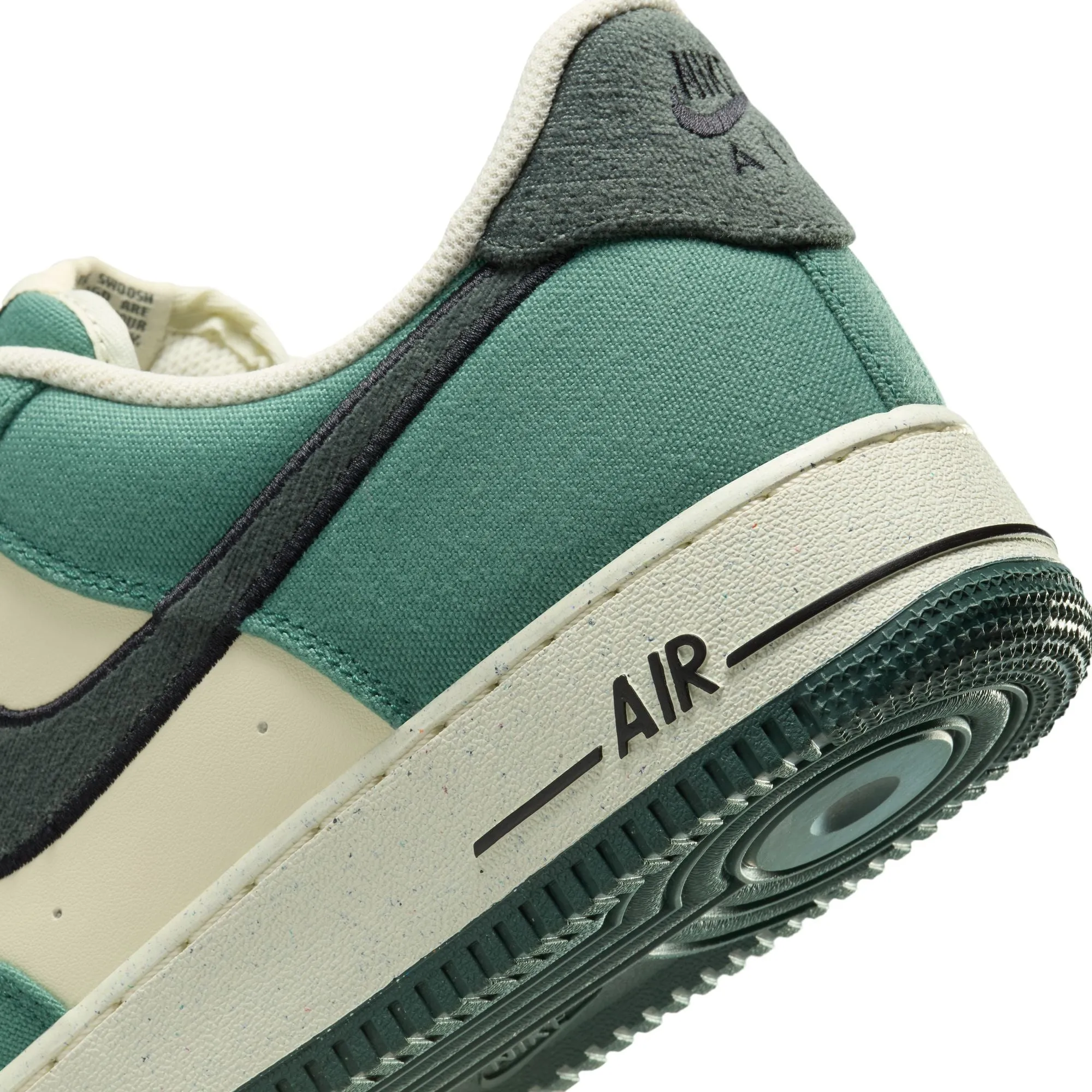 Nike Air Force 1 '07 LV8 (Coconut Milk/Vintage Green)