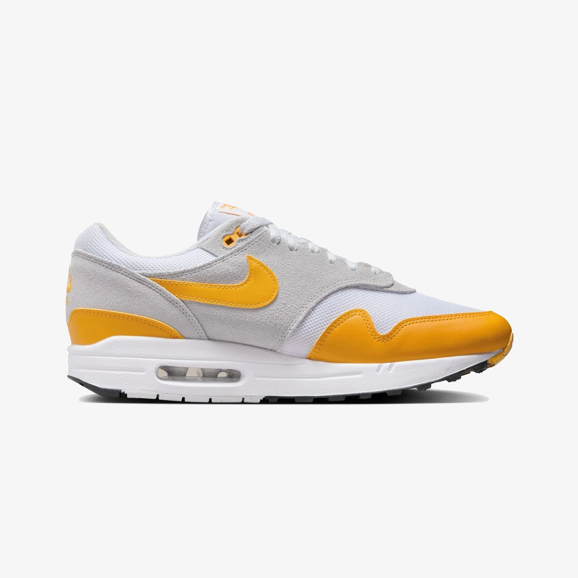 NIKE | AIR MAX 1 ESSENTIAL { WHITE/UNIVERSITY GOLD-PURE PLATINUM