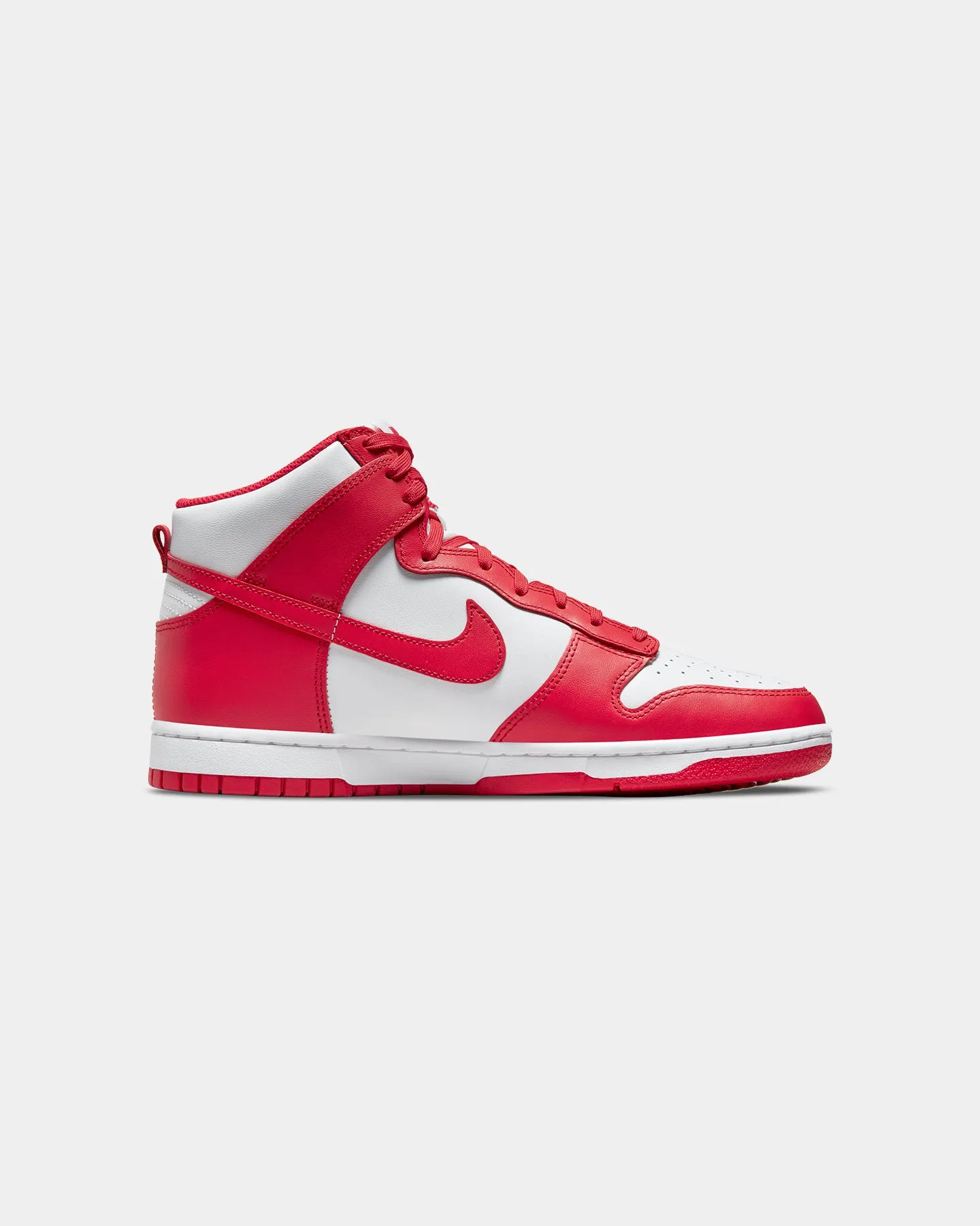 Nike Dunk High Retro University red