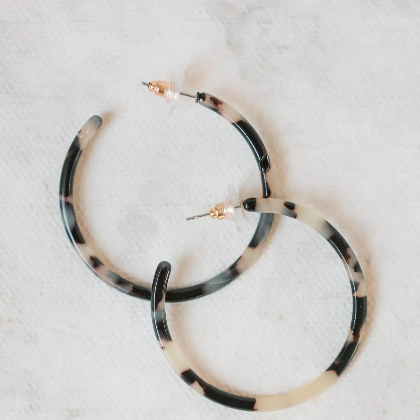 Skinny Blonde Tortoise Hoop Earrings