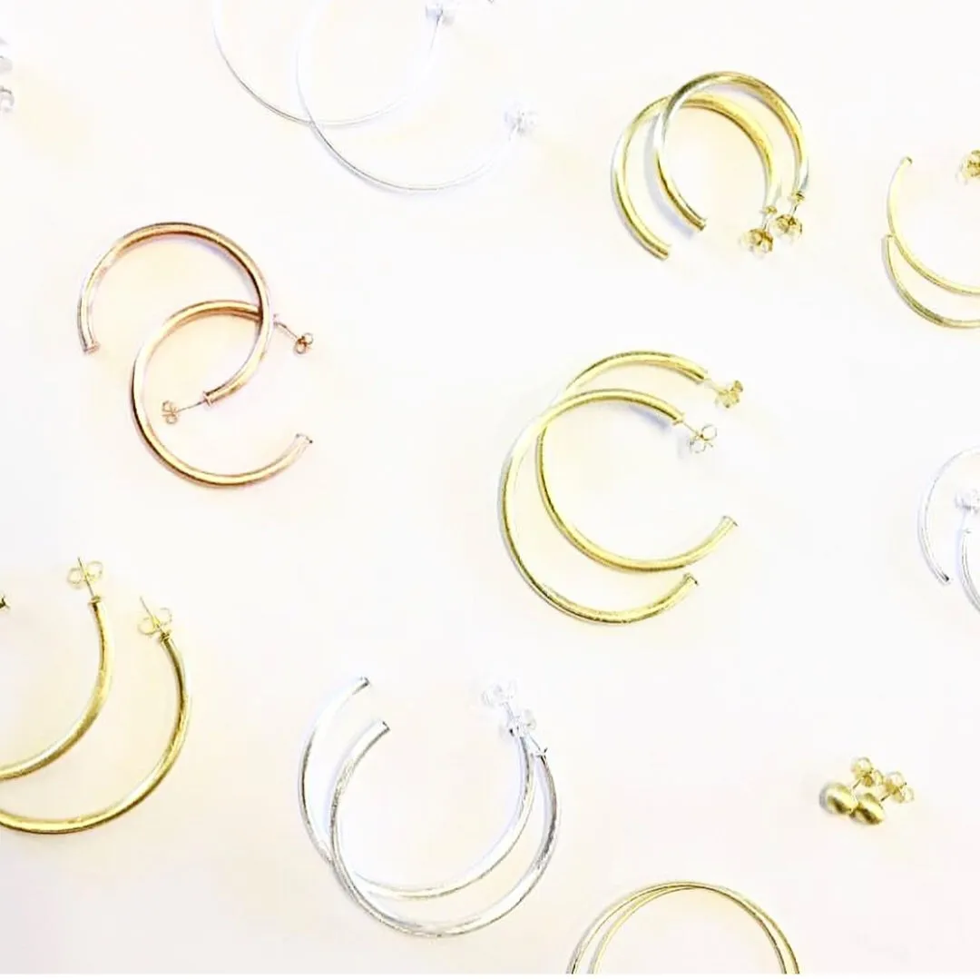 Small Everybody's Favorite hoops with post in silver by Sheila Fajl