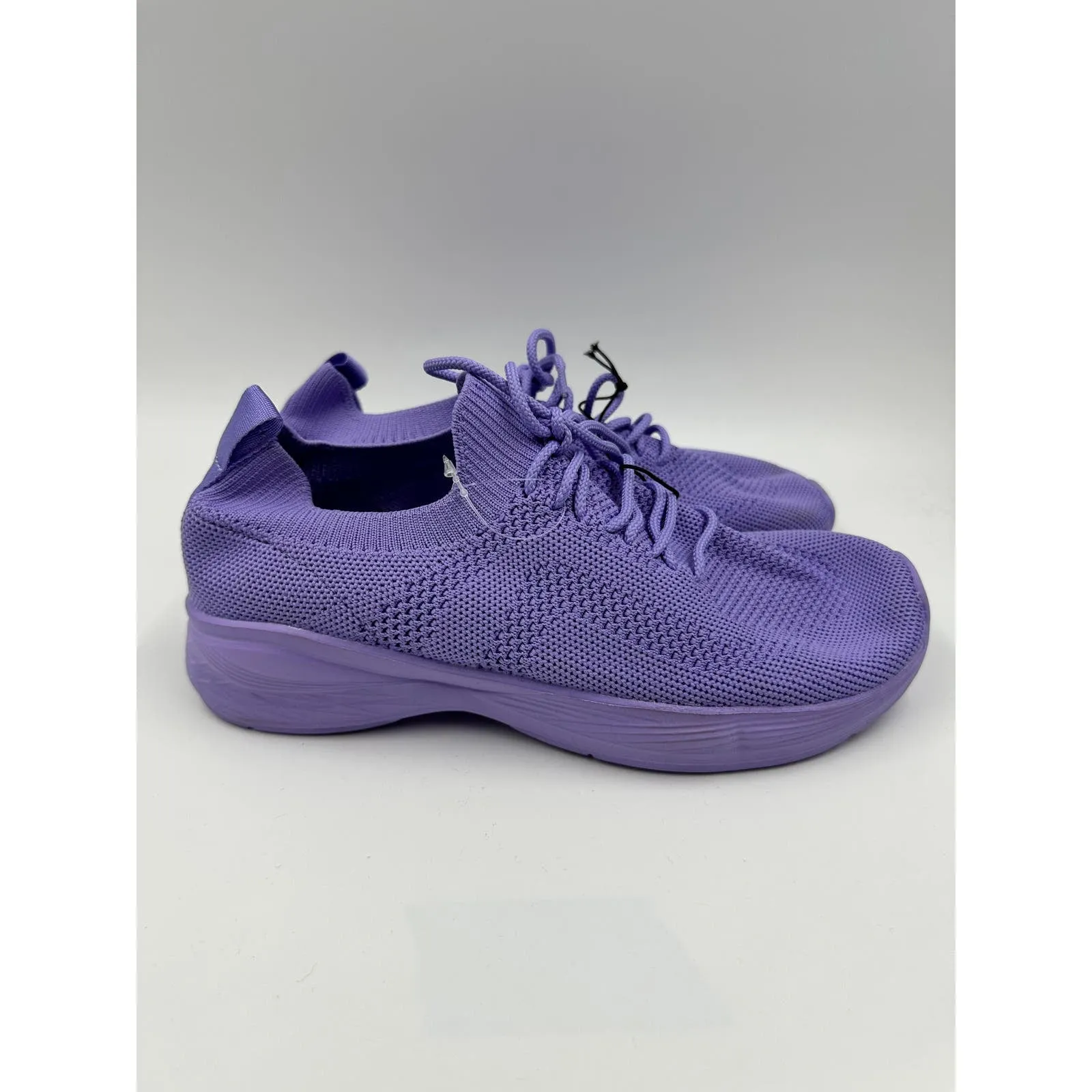 Women's Size 7, Purple Slip-on Knit Sneaker Perfect for Running Errands