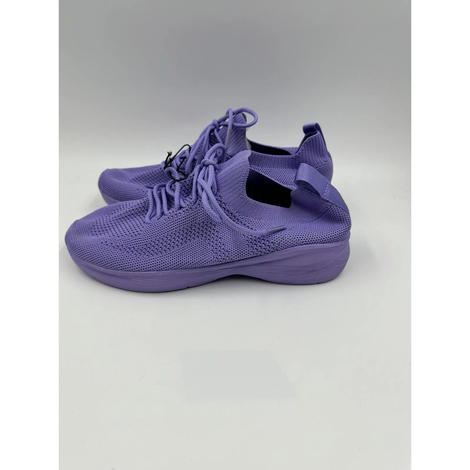 Women's Size 7, Purple Slip-on Knit Sneaker Perfect for Running Errands