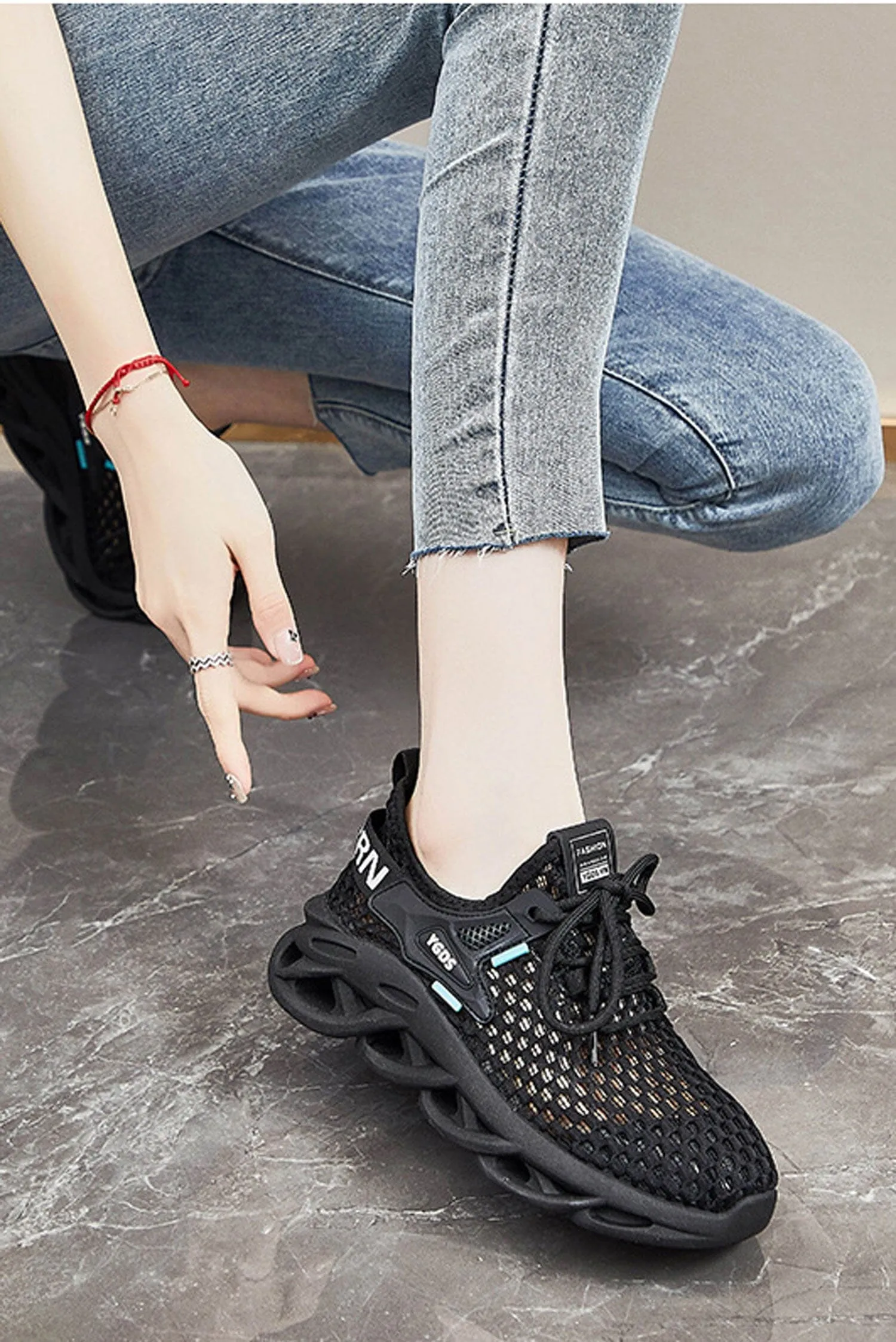 Ygos Women's Hollowed-Out Sole Sneakers